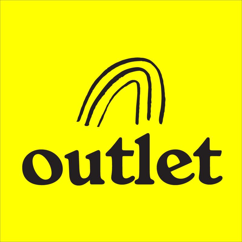 Outlet's Annual Holiday Pop-Up Sale